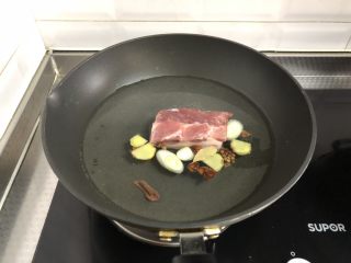家常回锅肉 