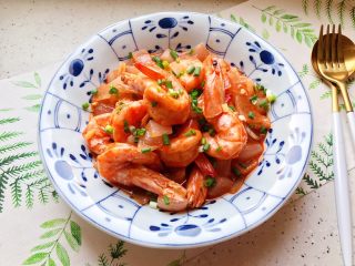 蒜蓉茄汁葱香开背虾 