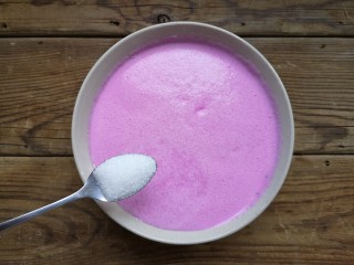 火龙果椰蓉奶冻 