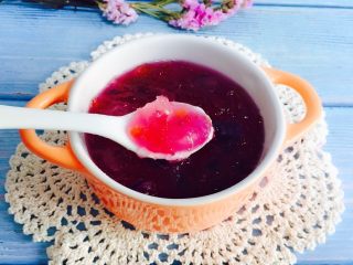 桃胶皂角米雪燕紫薯羹 